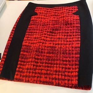 WbyWorth textured slim style skirt.